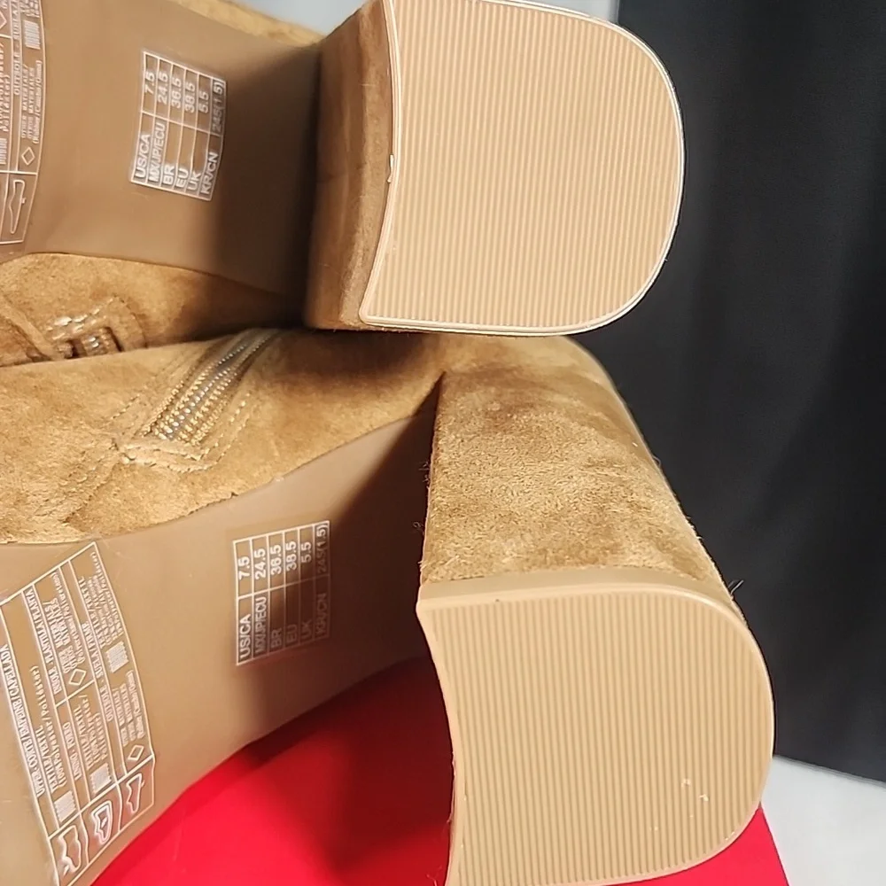 Forever 21 Tan Heeled Boots with Chunky Heel and Platform - Picture 9 of 12